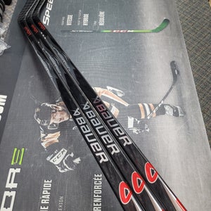 3 PACK | P28 | 70 Flex NEW! Senior Bauer Vapor Flylite League Right Handed Hockey Stick Pro Stock