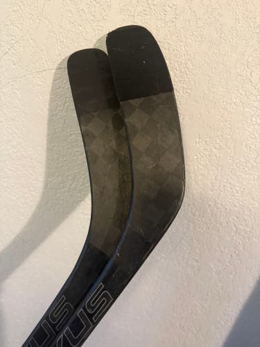 Senior Bauer Nexus 2N Pro Right Handed Hockey Stick P14 (Used)