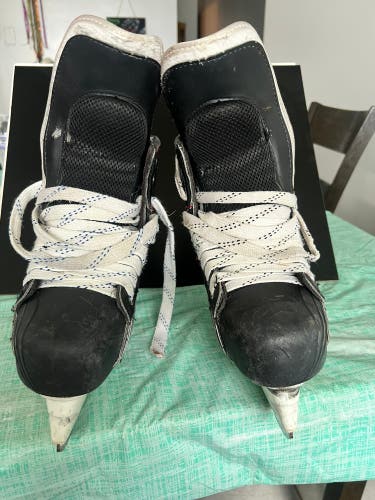 Bauer Vapor X90 Hockey Skates Regular Width Pro Stock 8 (Used)