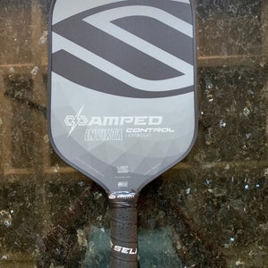 White Selkirk Vanguard Power Air Epic Midweight Pickleball Paddle (Used)