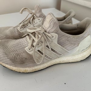 White Men's Size M 10.5 (W 11.5) Adult Adidas Ultraboost Shoes (Used)