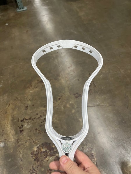 Maverik Kinetik Unstrung Head (Used)