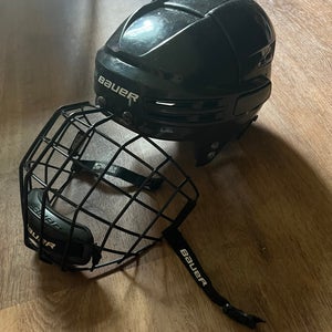 Small Bauer Helmet (Used)