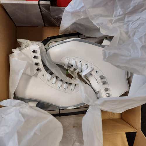 Jackson Ultima Figure Skates Junior 13 (New)