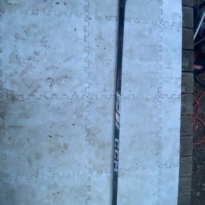 Intermediate CCM Tacks XF Pro Left Hand Hockey Stick P29 (fUsed)