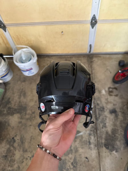 Medium CCM Tacks 720 Helmet (Used)