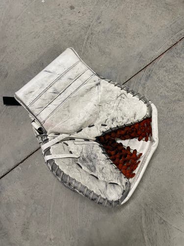 Regular Intermediate Factory Mad Glove