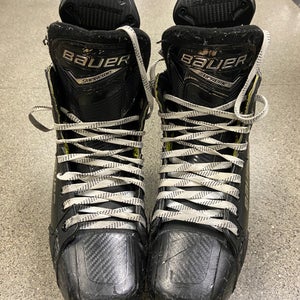 Bauer Supreme Matrix Hockey Skates Narrow Width 8.5 (Used)