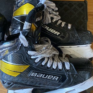 2022 Bauer Supreme UltraSonic Hockey Skates Regular Width Pro Stock 6 (Used)