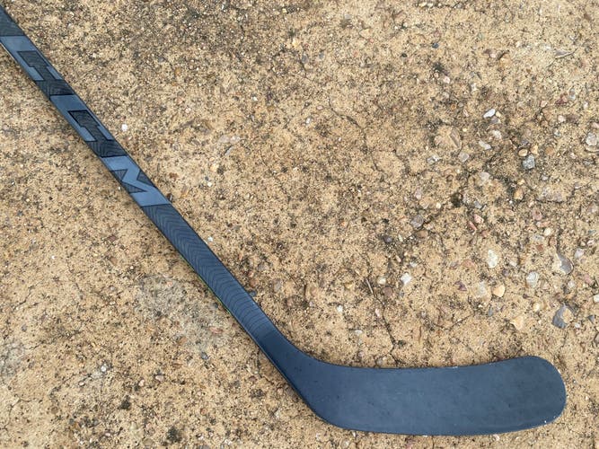 CCM Trigger 6 PRO Pro Stock Hockey Stick Grip 100 Flex P19M Left 73582