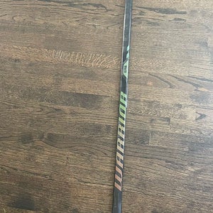 Intermediate Warrior Covert QR6 pro Right Handed Hockey Stick W03 (Used)