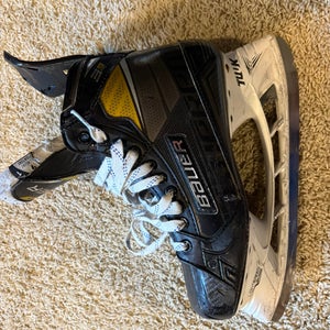 Bauer Supreme 3S Pro Hockey Skates 9 (Used)