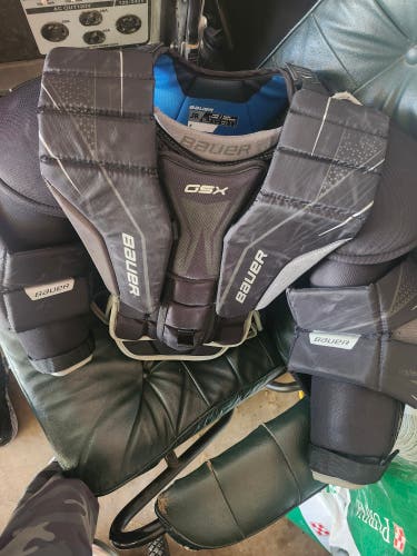Large/Extra Large 2024 Bauer GSX Goalie Chest Protector (Used)