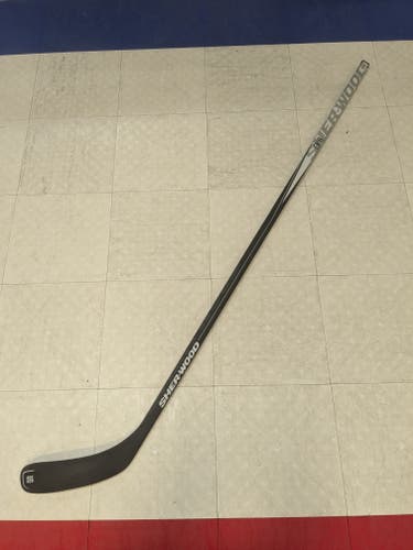 Senior Sher-Wood Rekker EK6 Left Hand Hockey Stick, PP88 Curve, 85 flex (New)