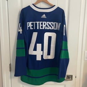Authentic Adidas Vancouver Canucks Elias Pettersson 3rd Jersey Size 50 Medium
