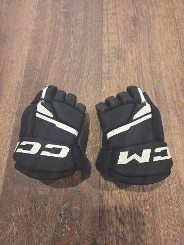 CCM Next Gloves 9" (Used)