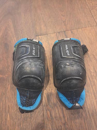 Youth Medium Bauer X Elbow Pads (Used)