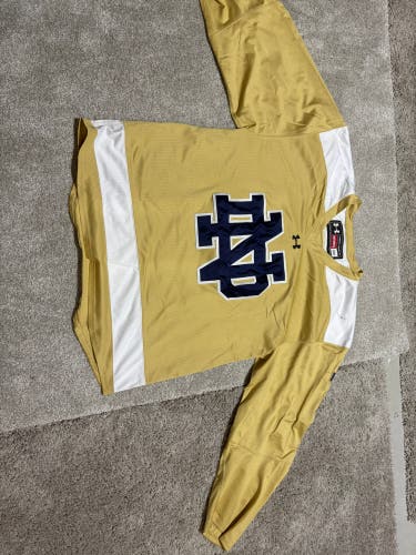 Gold XL Men's Under Armour Jersey (Used)