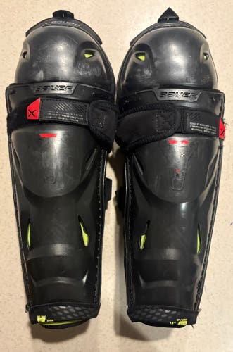 Junior Bauer Vapor 12" Shin Pads (Used)