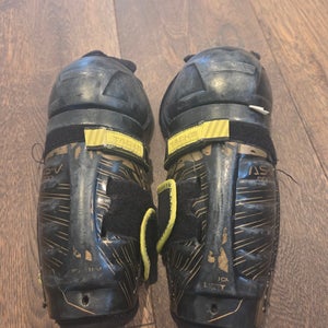 Youth CCM Tacks AS-V 8" Shin Pads (Used)
