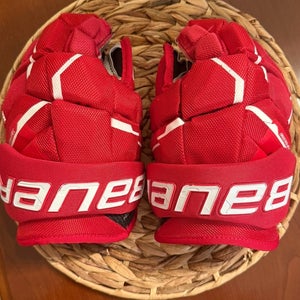 Bauer Supreme Mach Gloves 12" (Used)