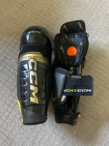 Senior CCM Tacks AS-V Pro 15" Shin Pads (New)