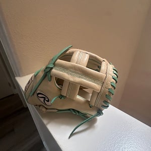 2022 Rawlings Heart of the Hide RH Infield Baseball Glove 11.5" (Used)