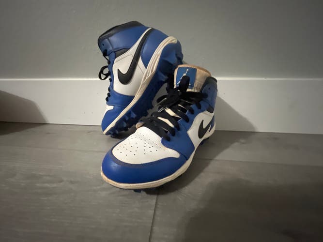 Blue Men's Size 8.0 (W 9.0) Youth Nike High Top Air Jordan Molded Cleats (Used)