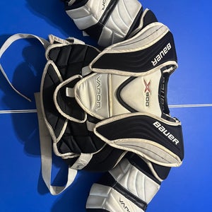 Bauer Vapor X900 Chest Int Sm