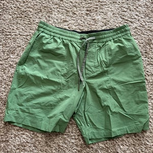 Green XL Men's Lululemon Shorts (New)