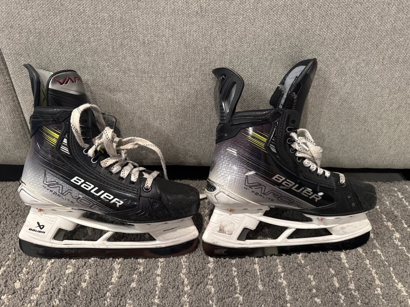 2024 Bauer Vapor Hyperlite 2 Hockey Skates Size 5.5 (Used)