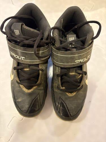 Black Kid's 5.5Y (Big Kids / Youth) Youth Nike Force Zoom Trout 9 Keystone RM Baseball Cleats (Used)