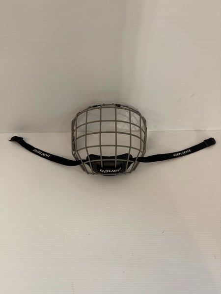 Used Medium Bauer Profile I Silver Cage