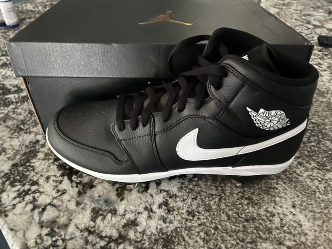 New Jordan Retro 1 Black Adult High Top (New)