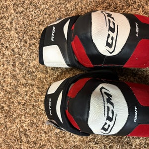 Large Junior CCM Ft7 Elbow Pads (Used)