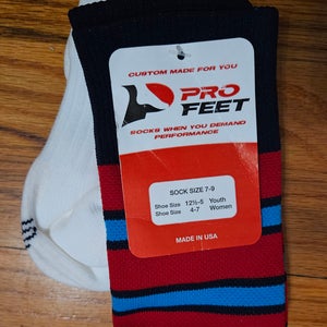 Women's Medium Socks (New)