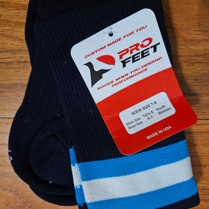 Women's Medium Socks (New)