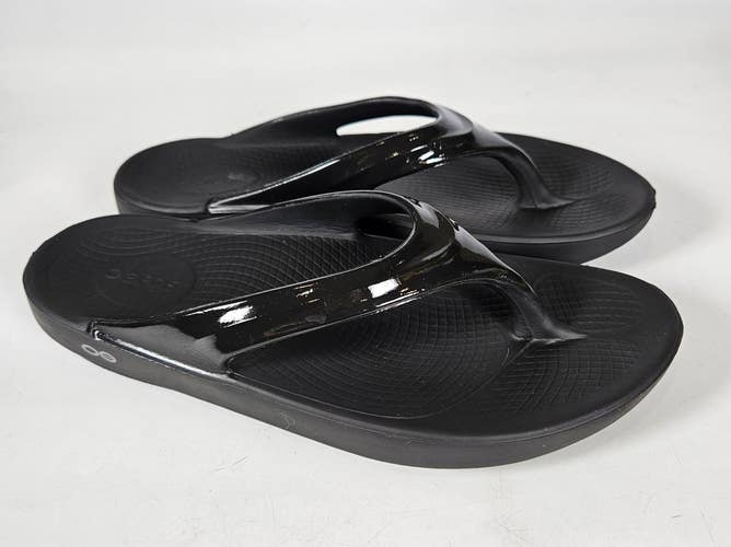 OOFOS OOlala Women's Recovery Thong Sandals Size: 11 Black