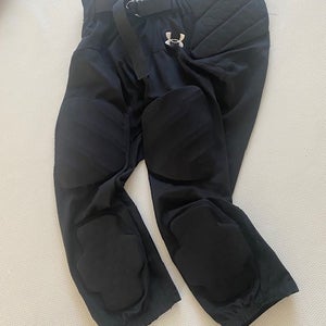 Under Armour Gameday Armour Football Pants - Youth XL (Used)