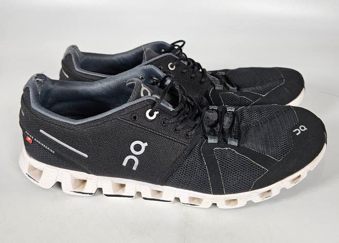 On Cloud 5 Men's Size 10.5 Black Running Comfort Sneakers Shoes