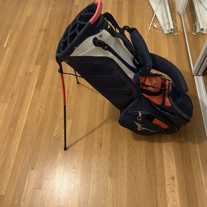 Mizuno Stand Bag
