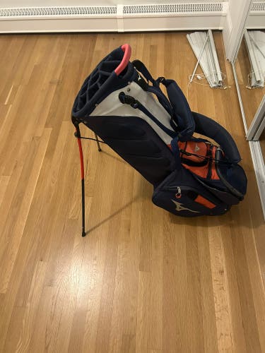 Mizuno Stand Bag
