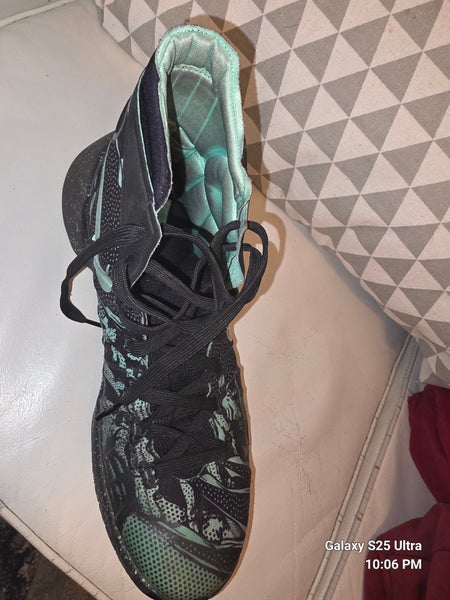 Men's Size M 10.0 (W 11.0) Nike Shoes (Used)