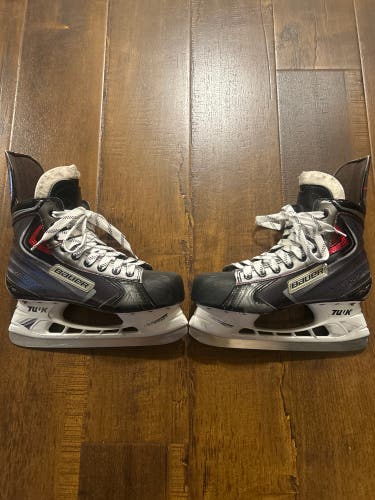 Bauer Vapor APX2 Hockey Skates Regular Width Size 6.5 (Used) - Pro Stock