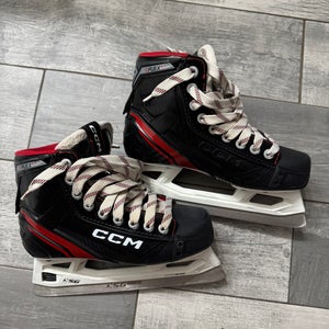 CCM EFLEX 6.5 Hockey Goalie Skates Size 4 (Used)