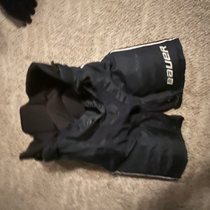 Youth XL Bauer Custom Pro Hockey Pants (Used)