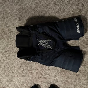 Senior Small Bauer Custom Pro Hockey Pants (Used)