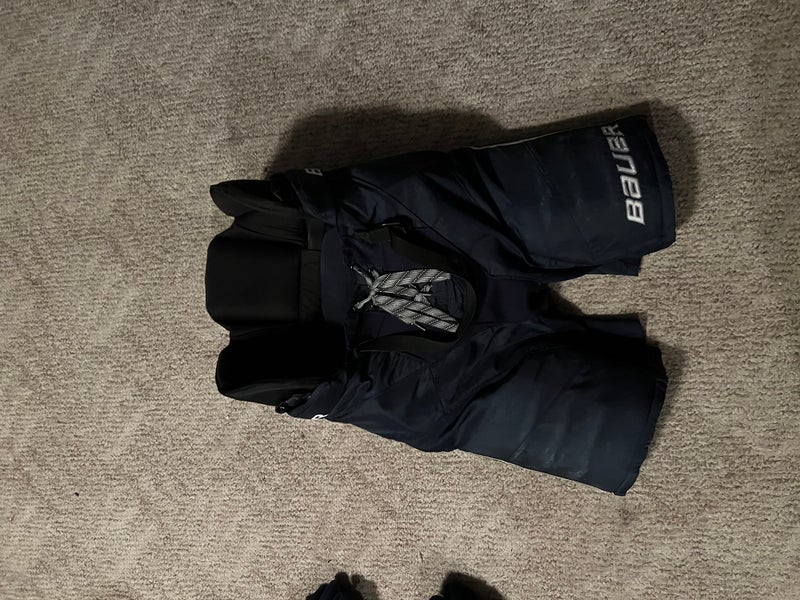 Senior Small Bauer Custom Pro Hockey Pants (Used)