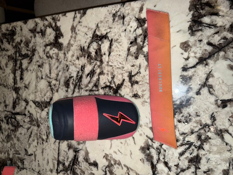 Blue Senior Elbow Protection (Used)