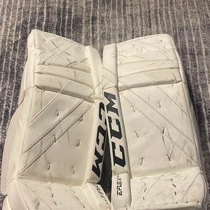 32" +1. CCM Eflex 5 Regular Goalie Full Set (Used)